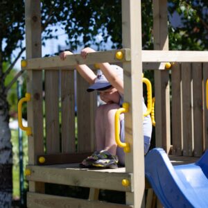Fungoo Spielturm Carol 1 im Einsatz